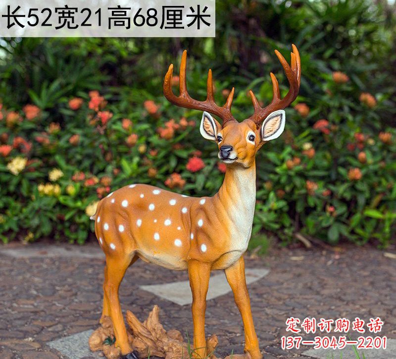 贵州精美制作玻璃钢仿真梅花鹿雕塑