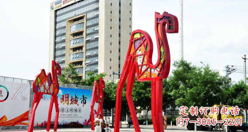 贵州品质精良的公园不锈钢骆驼雕塑