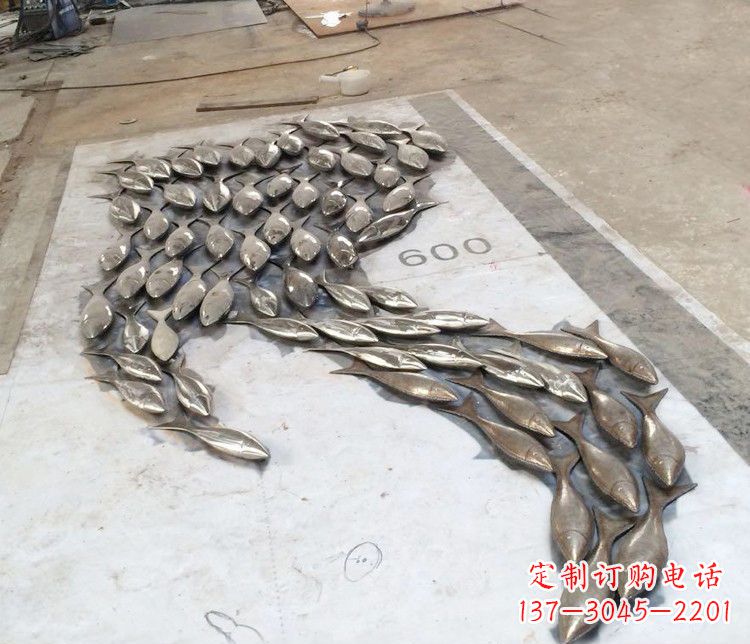 贵州多彩活力的不锈钢动物雕塑