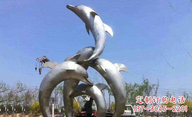 贵州品质精美的不锈钢海豚雕塑