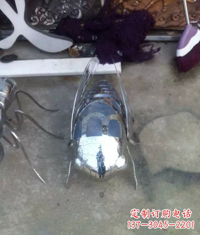 贵州不锈钢动物雕塑