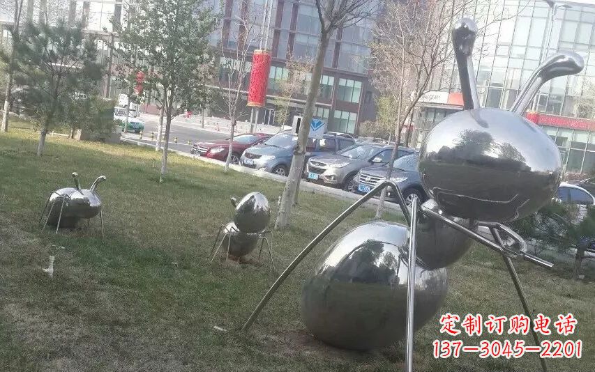 贵州中领雕塑—不锈钢蚂蚁雕塑