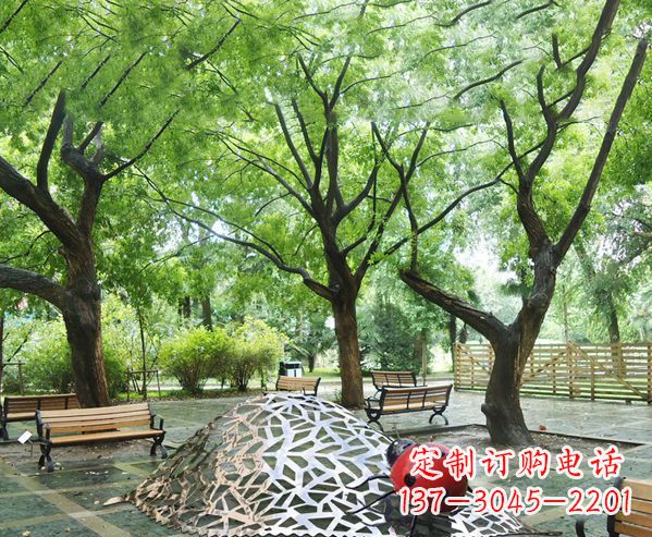 贵州悠久活力-不锈钢瓢虫雕塑