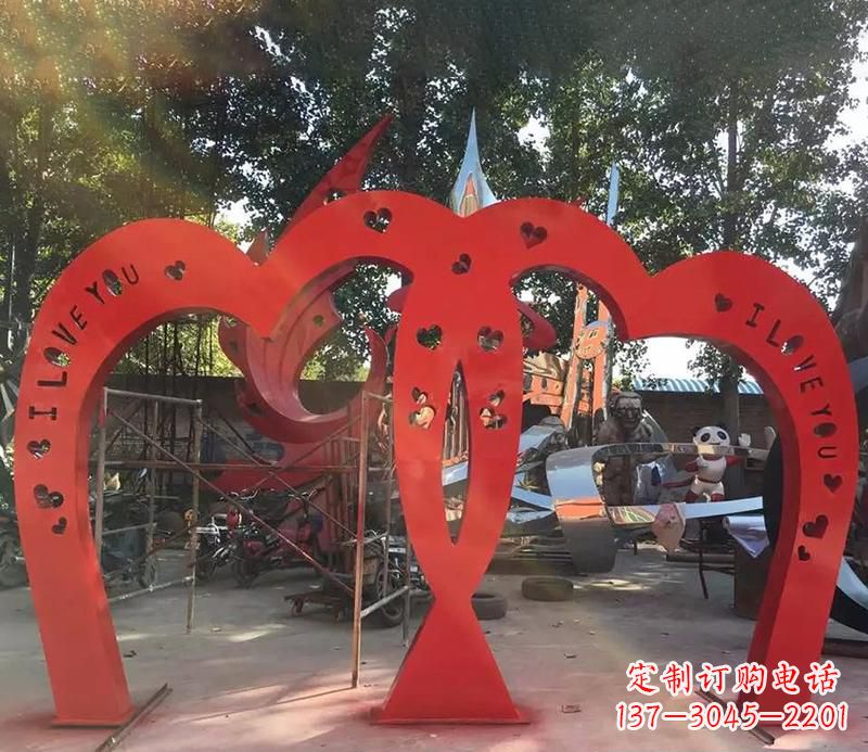 贵州中领雕塑新款不锈钢心形拱门雕塑