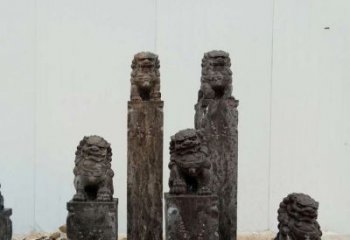 贵州复古风格拴马桩雕塑