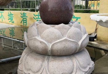 贵州金色彩绘风水球雕塑