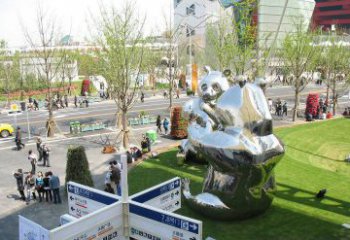 贵州魅力镜面不锈钢熊猫景观雕塑