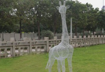 贵州浪漫活力·不锈钢镂空长颈鹿雕塑