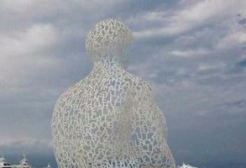 贵州不锈钢字母镂空人物雕塑