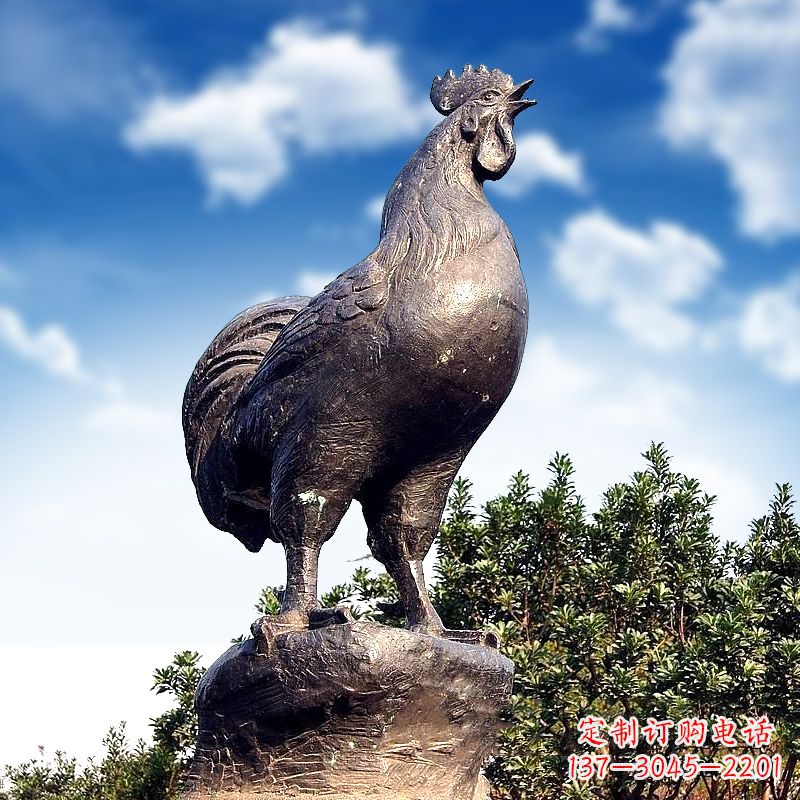 贵州威风凛凛的大型铸铜酉鸡雕塑