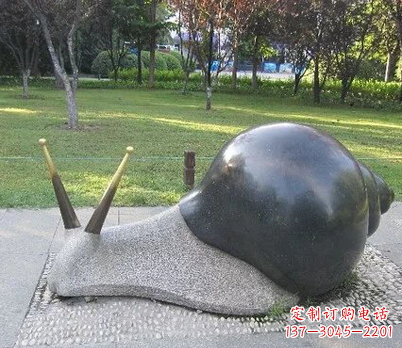 贵州中领雕塑专业定制可爱蜗牛石雕