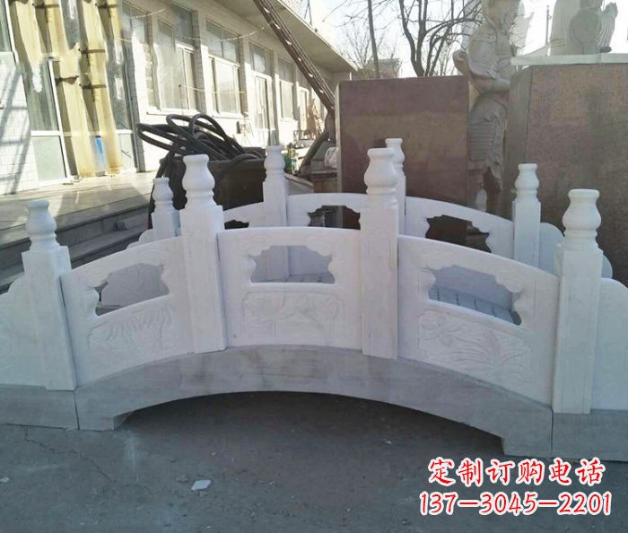 贵州大理石拱桥雕塑