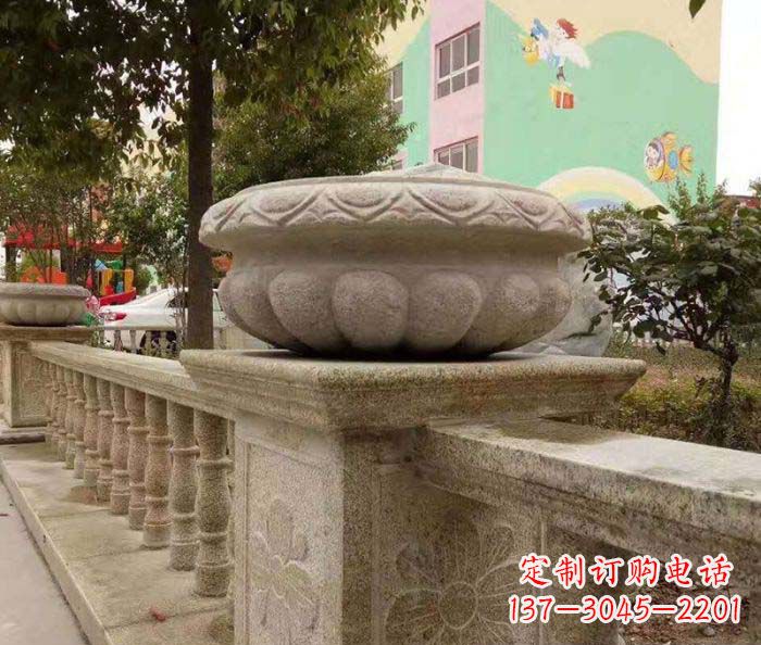 贵州公园景观砂岩花盆石雕