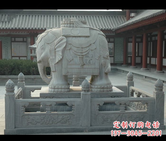 贵州公园景观驮宝大象石雕