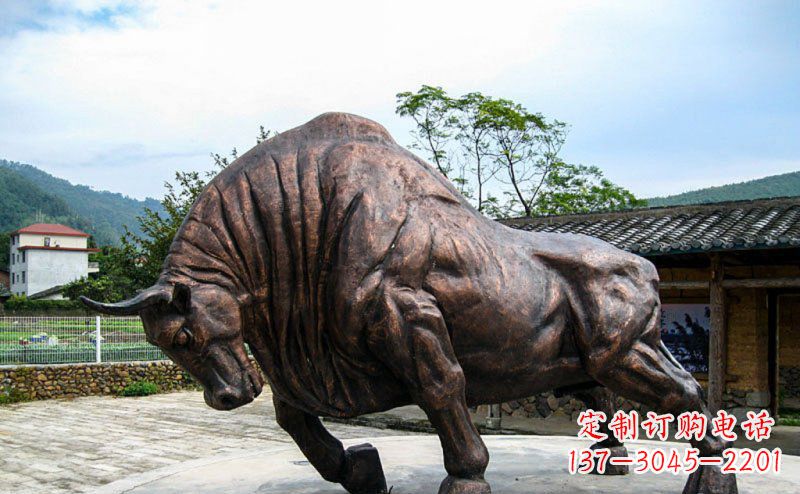 贵州公园开荒牛动物铜雕
