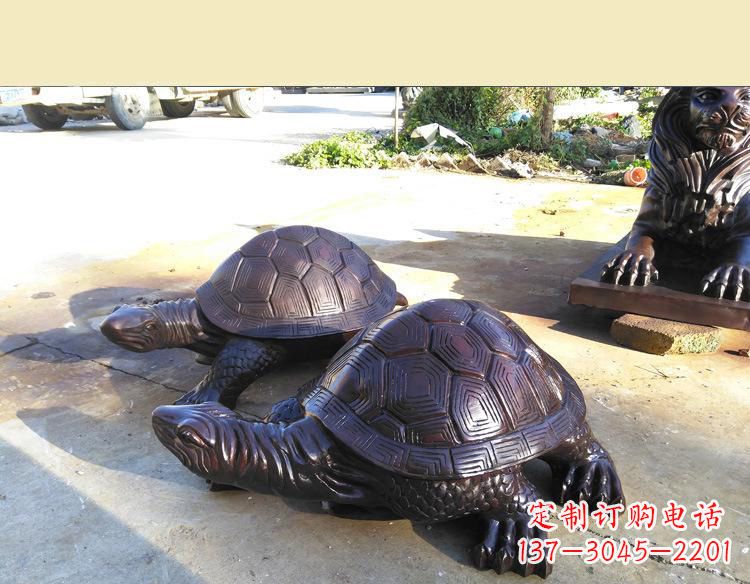 贵州公园母子乌龟铜雕