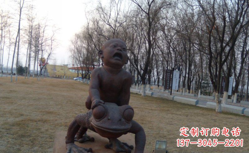 贵州中领雕塑铸造的可爱萌趣青蛙铜雕