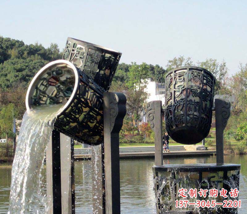 贵州精美的铜制公园水缸喷泉雕塑