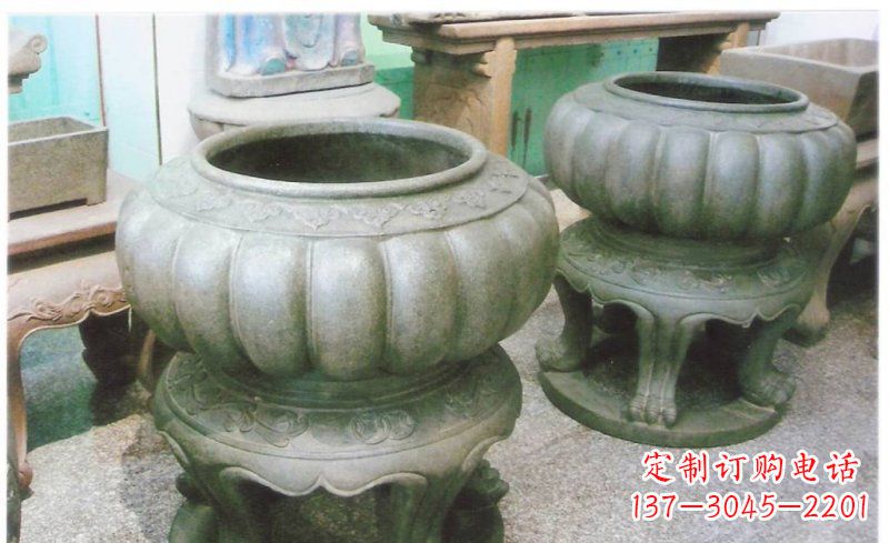 贵州铜质公园水缸雕塑