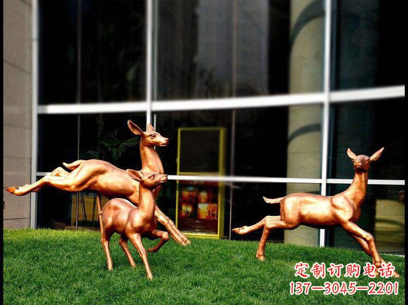 贵州公园铜雕奔跑小鹿动物雕塑