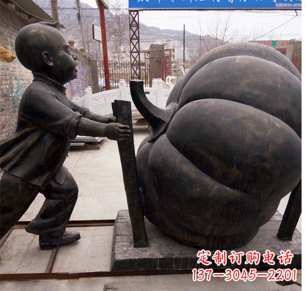 贵州精致男孩铜雕