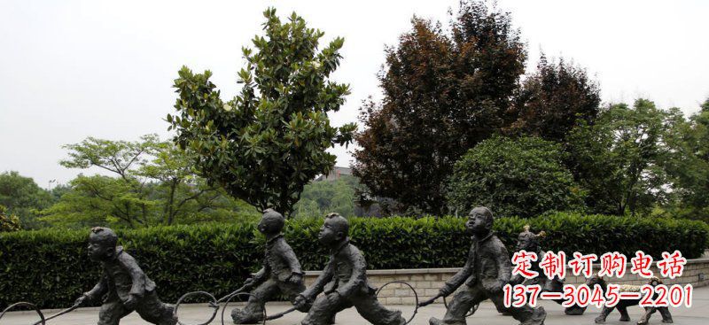 贵州精美推铁圈小品铜雕,让小孩更加可爱