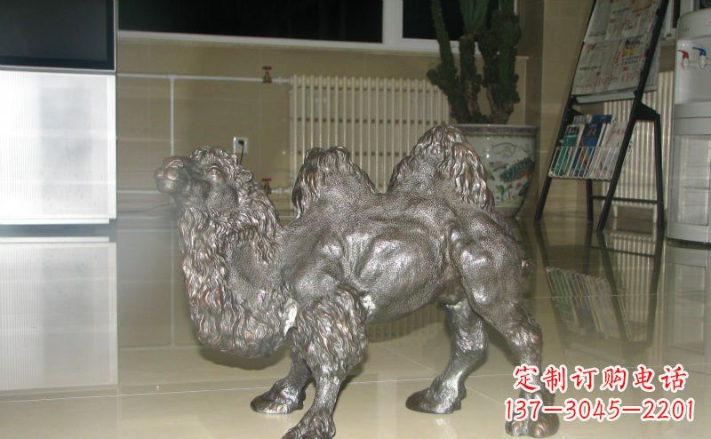 贵州高质量铜制骆驼雕塑