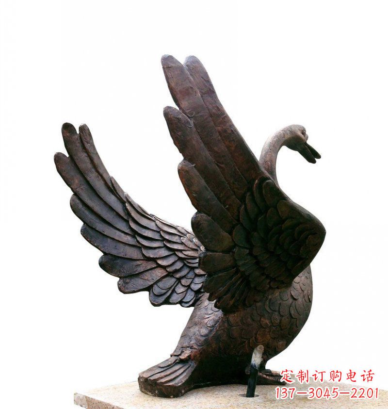 贵州公园展翅的天鹅动物铜雕