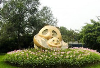 贵州熊猫雕塑 － 令公园增添无限活力