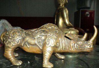 贵州中领雕塑犀牛铜雕