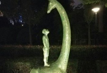 贵州壮观绝伦的长颈鹿雕塑