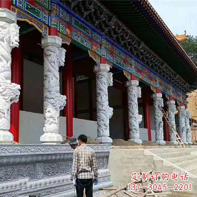 贵州古建汉白玉龙柱石雕