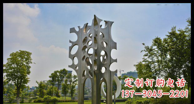 贵州广场不锈钢抽象松树雕塑