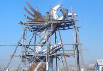 贵州不锈钢飞马雕塑，给广场一个灵动之美