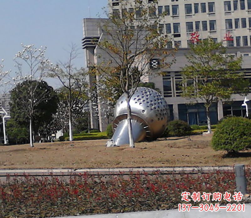 贵州传统话筒雕塑,融合现代美学设计