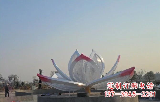 贵州华丽的不锈钢莲花雕塑