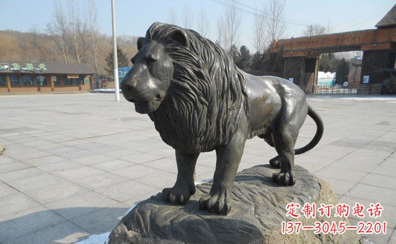 贵州中领雕塑推出一款精美的华丽非洲狮铜雕,将…