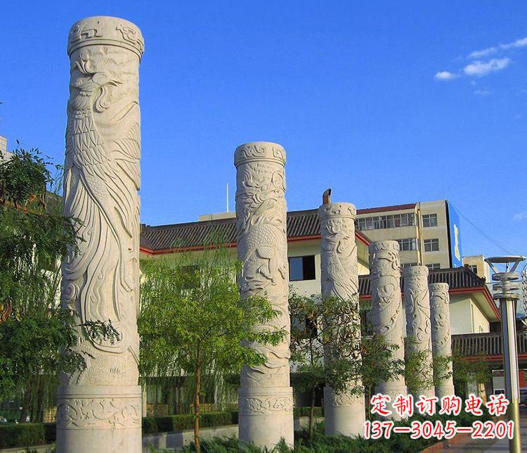贵州中领雕塑：凤凰石雕精美雕塑