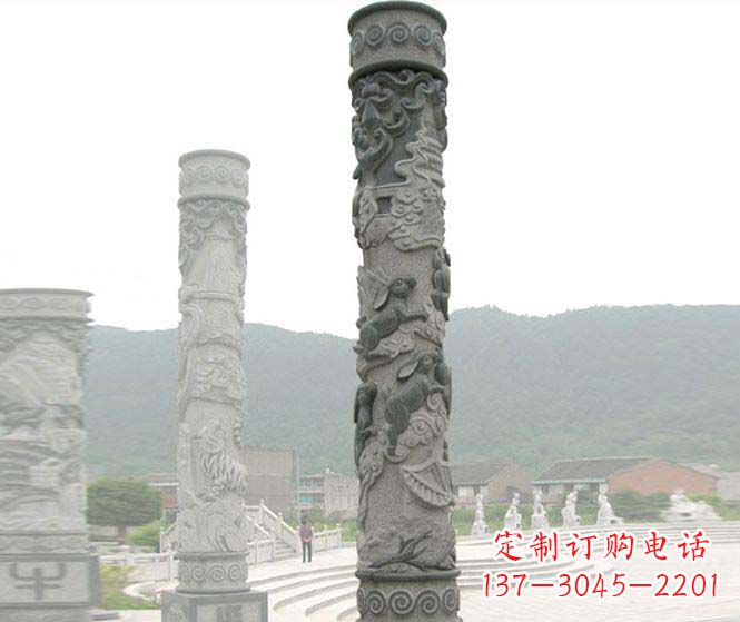 贵州中领雕塑:多彩活力的12生肖石柱