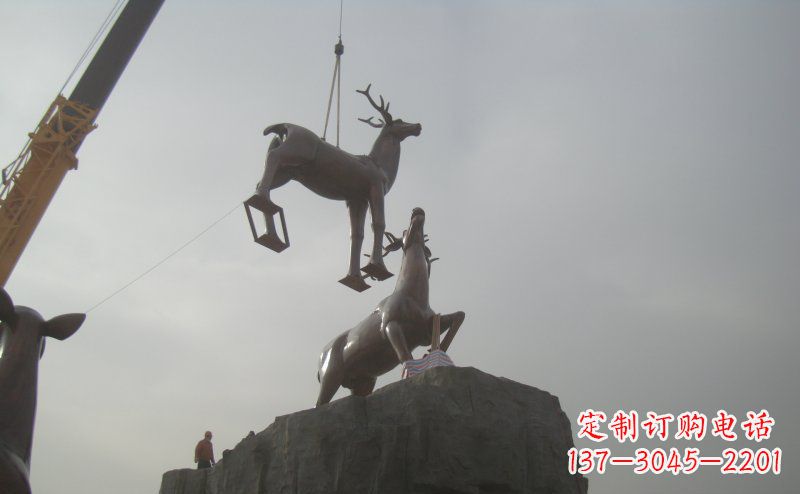 贵州梅花鹿动物铜雕,极致精细,表达优雅