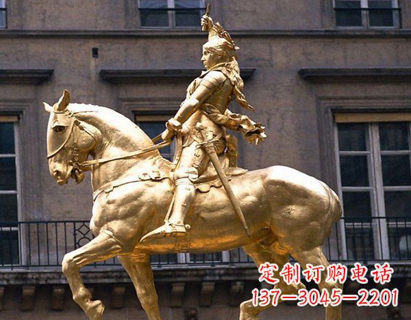贵州中领雕塑：高端骑马凯撒雕塑