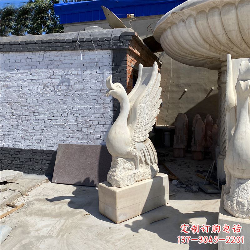 贵州中领雕塑艺术精致天鹅雕塑