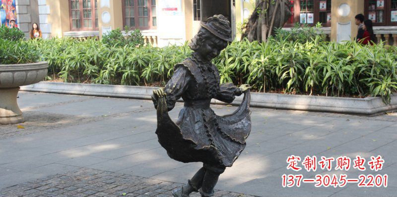 贵州中领雕塑推出的爱舞的小少女铜雕,以少女跳…