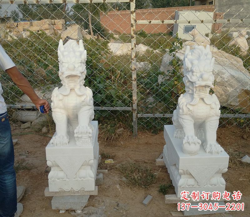贵州中领雕塑汉白玉麒麟招财石雕