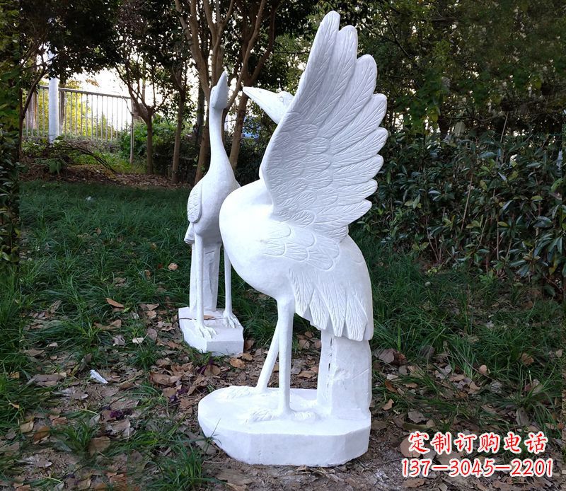 贵州艺术级典雅的丹顶鹤雕塑