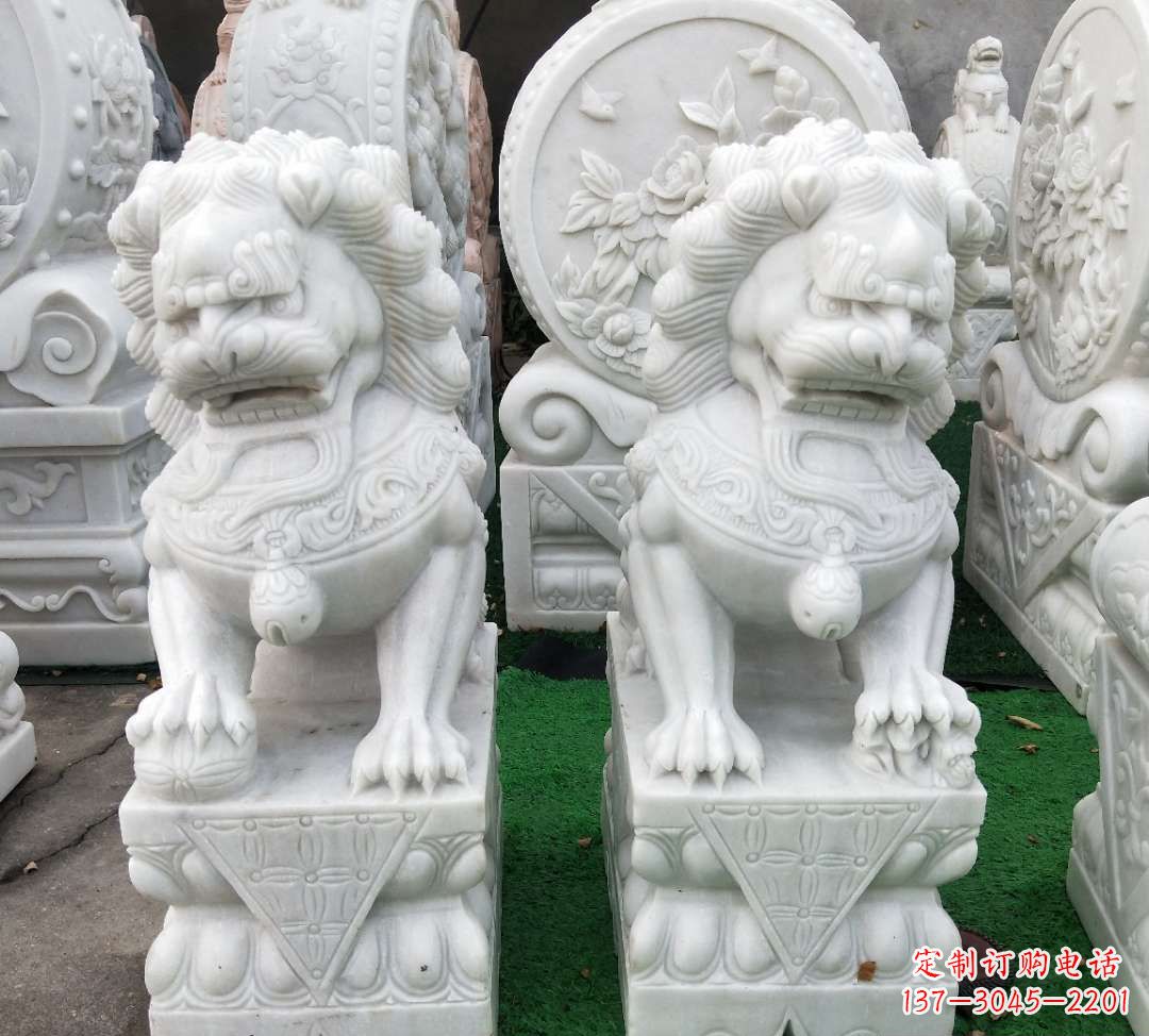贵州汉白玉故宫制作狮子雕塑