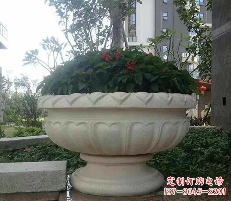 贵州传承艺术美学的汉白玉花盆雕塑