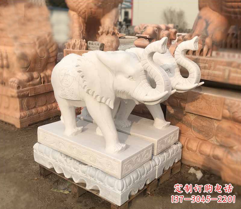 贵州雕刻睿智的大象-定制门口镇宅招财石雕