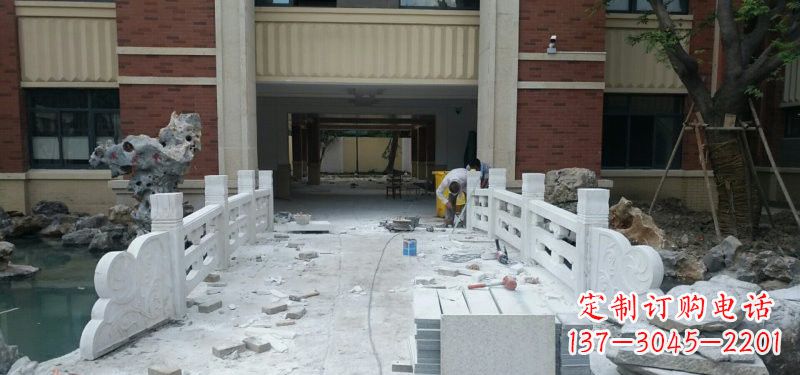 贵州汉白玉栏板安装雕塑