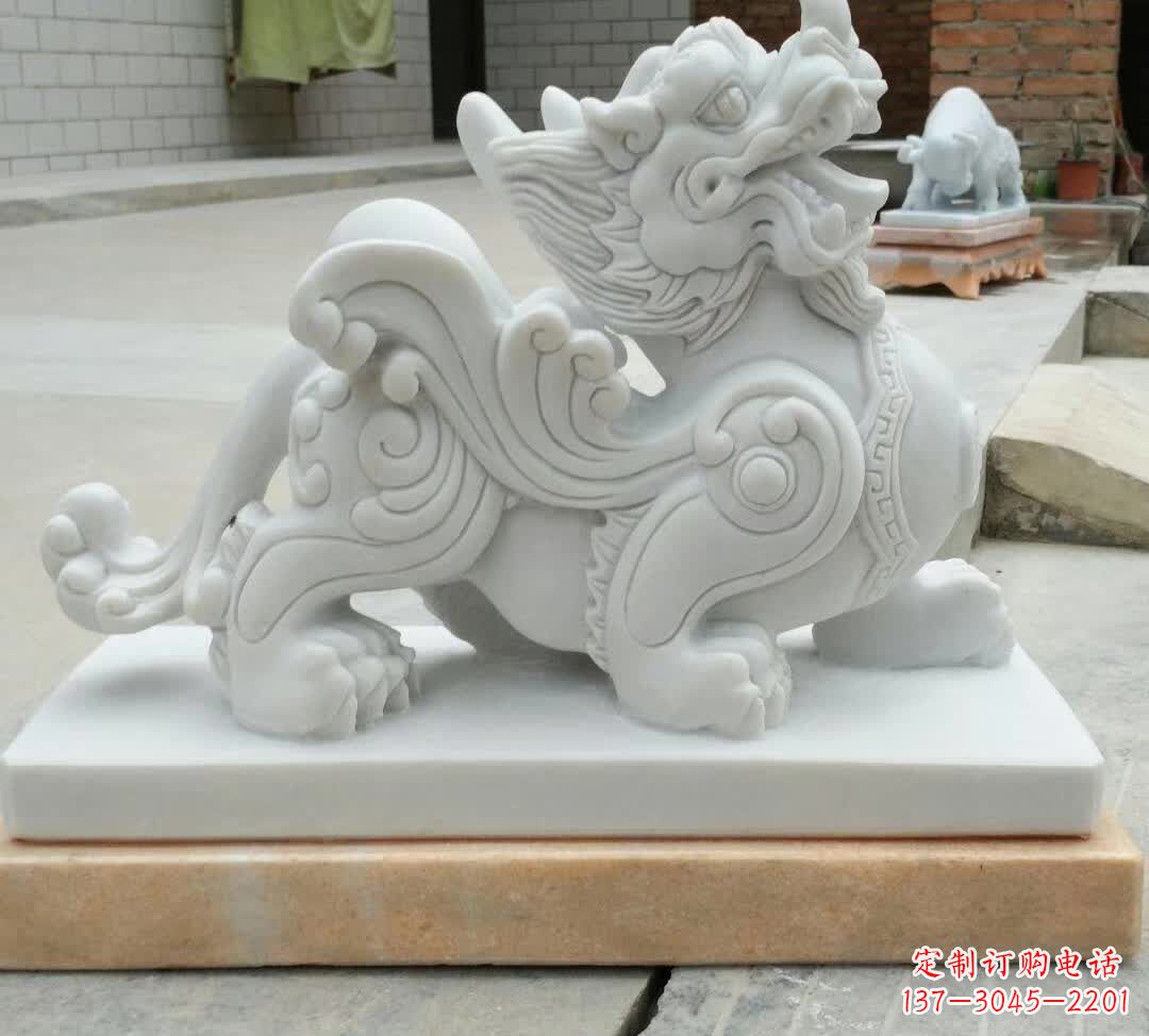 贵州精美汉白玉貔貅雕塑
